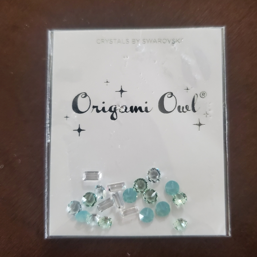 3/$25 - RETIRED Origami Owl Crystals Stardust Pack